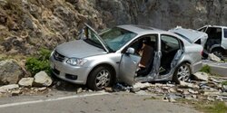 Под Лимассолом в районе деревни Аногира автомобиль упал со скалы