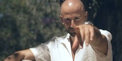 Внимание! Кипрский сигма TikToker Никос Пелети арестован за разжигание ненависти к женщинам!
