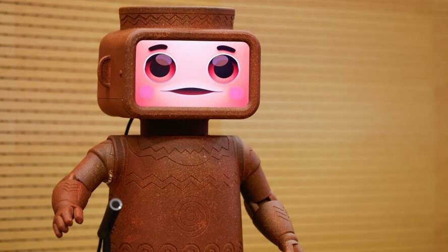 На Кипре презентовали первого в мире музейного гида с искусственным интеллектом