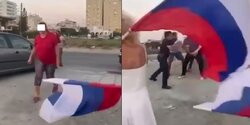 В Ларнаке на празднующих день российского флага напала женщина с ножом