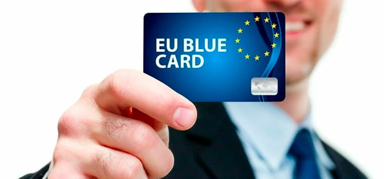 На Кипре одобрили программу Blue Card