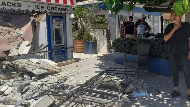 В Пафосе на летнюю веранду ресторана рухнул очередной балкон