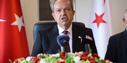 Глава северного Кипра Татар грозит отставкой, если Турция изменит курс касательно статуса ТРСК