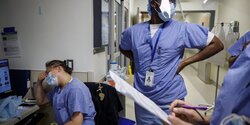 Частные больницы на грани закрытия из-за острой нехватки медсестёр