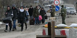 В заблокированных городах Украины до сих пор находится 33 киприота