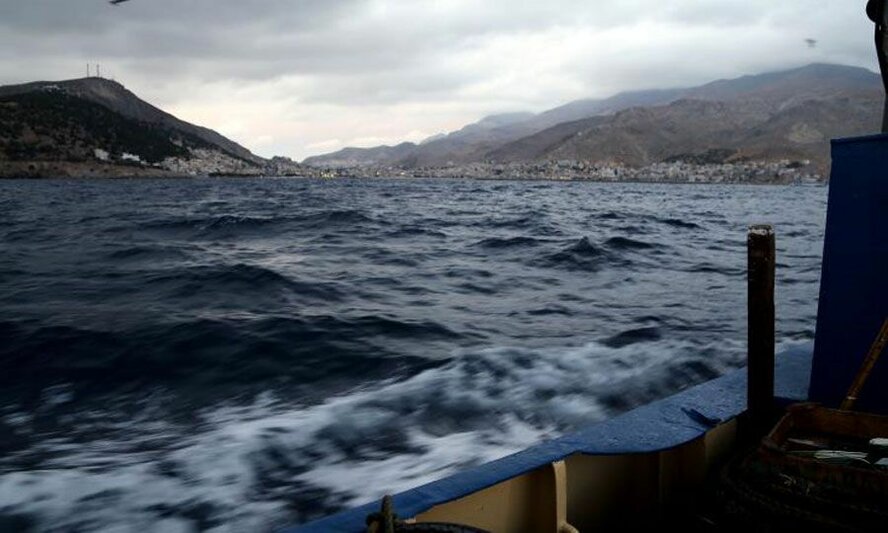 Рыбак из Лимассола выловил в море обшивку ракеты типа «земля — воздух»