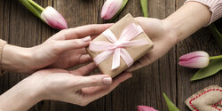 5 подарков, которые хочет получить каждая девушка на 8 марта на Кипре