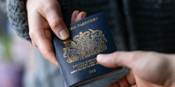 Новые правила въезда в Великобританию: что изменилось для граждан с двойным гражданством