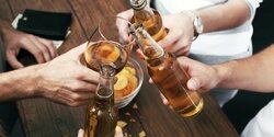 Киприоты начинают пить алкоголь с двенадцати лет
