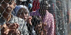На Кипре в лагере для беженцев поставят двойной забор