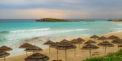 Отмена рейсов из России нанесет сокрушительный удар сектору туризма на Кипре
