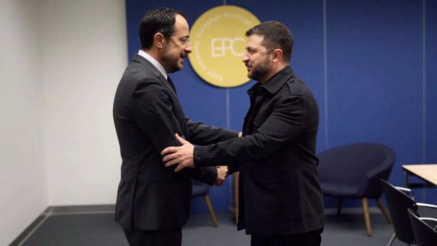 Президент Украины посетит Кипр на Рождество