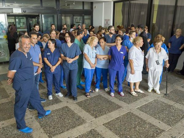 Врачи госпиталя Лимассола вышли на забастовку