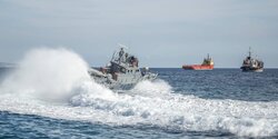 У берегов Кипра обнаружено еще три лодки с беженцами