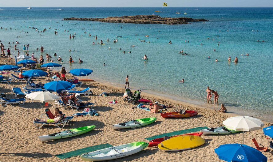 Пляж Фиг Три Бэй входит в число 19 лучших пляжей Европы