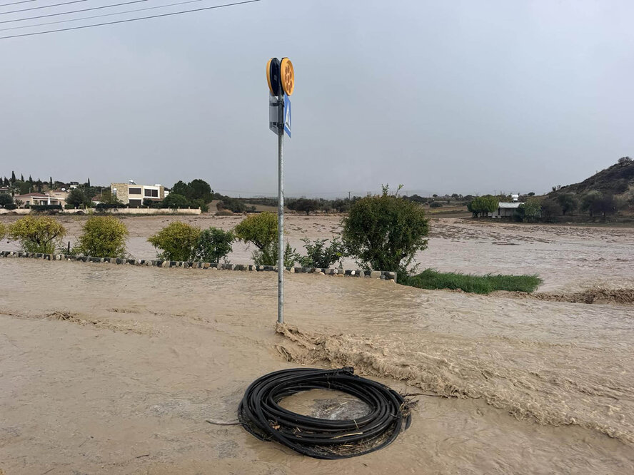 Циклон «Байрон» затопил Кипр