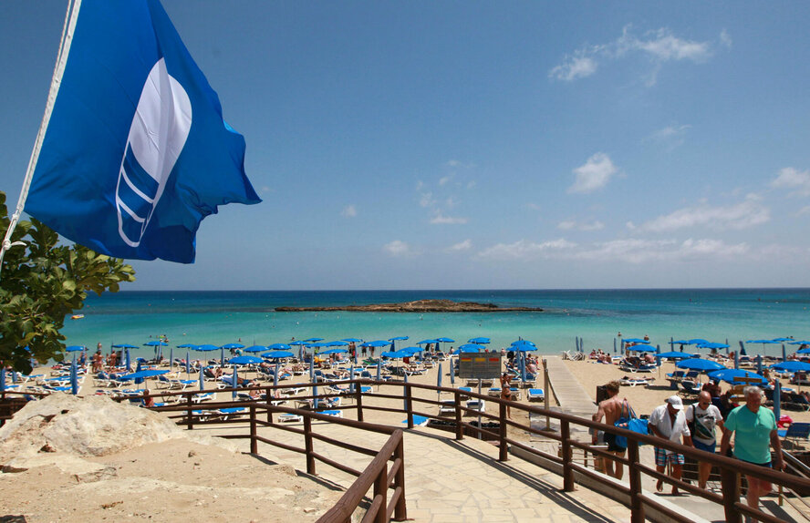 Ура! На Кипре обновят пляжи