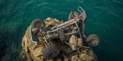 У скал Каво-Греко пробил ограждение и упал в море квадроцикл
