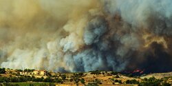 В районе Пафоса сильный пожар
