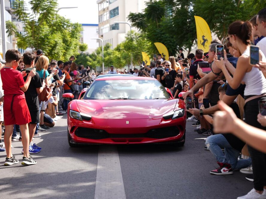 В Никосии прошел благотворительный заезд Ferrari