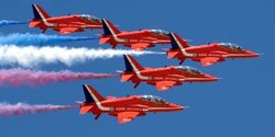 Пилотажная группа Королевских ВВС «Красные стрелы»  ﻿пролетит над Кипром