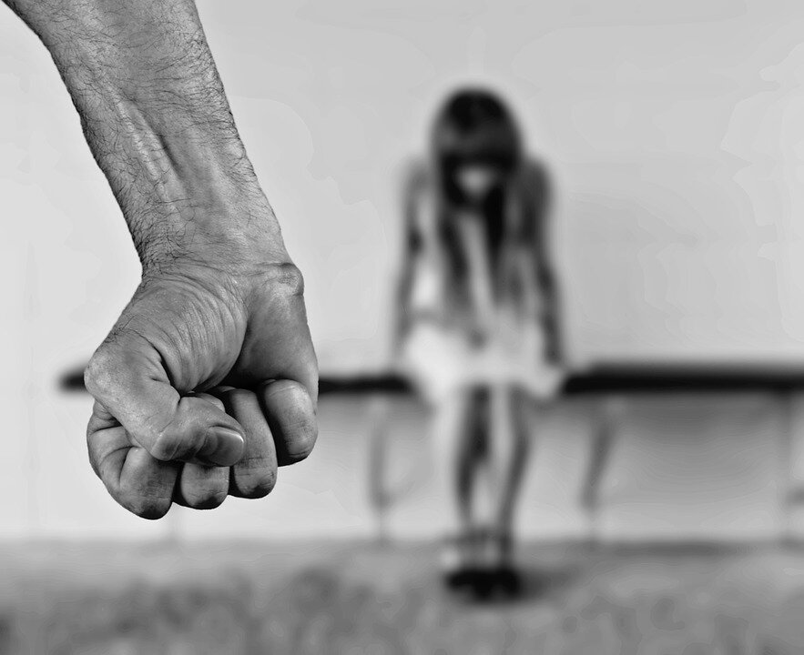 На Кипре за первую неделю карантина резко выросло число случаев домашнего насилия