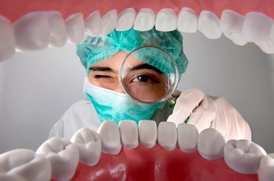 Государственные стоматологи Кипра готовы принимать пациентов