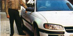 Такси из будущего на Кипре в 2000 году