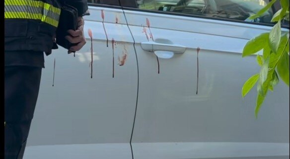 В Никосии автомобиль врезался в террасу кафе с людьми