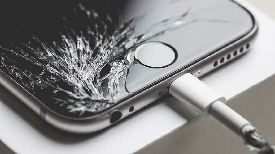 Почему взрываются смартфоны? Почему взрываются смартфоны?