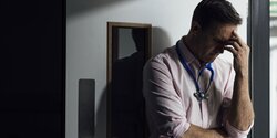 Brexit лишает кипрских врачей возможности работать на родине