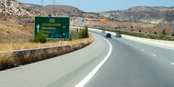 На дорогах Кипра создадут удобную для водителей инфраструктуру