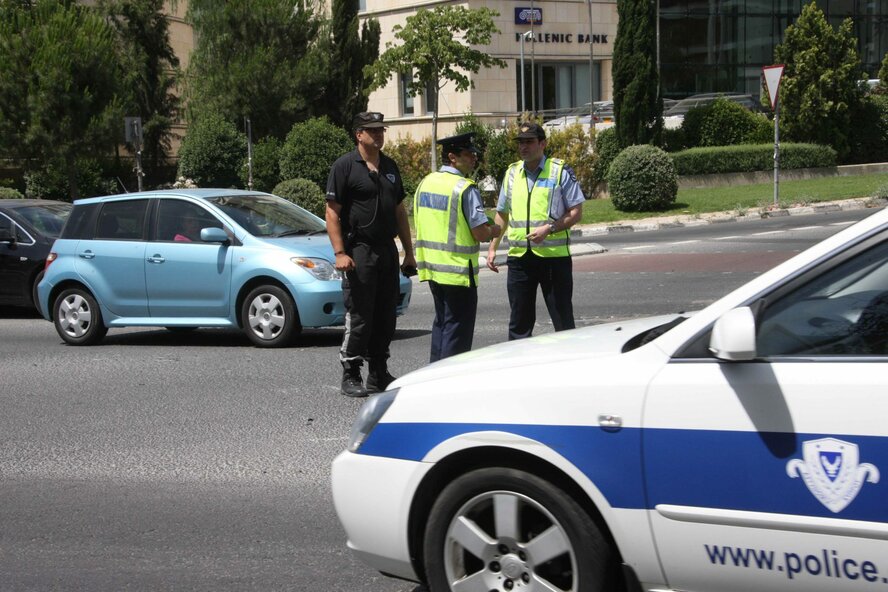 На Кипре 20-летняя девушка сбила насмерть пожилую женщину