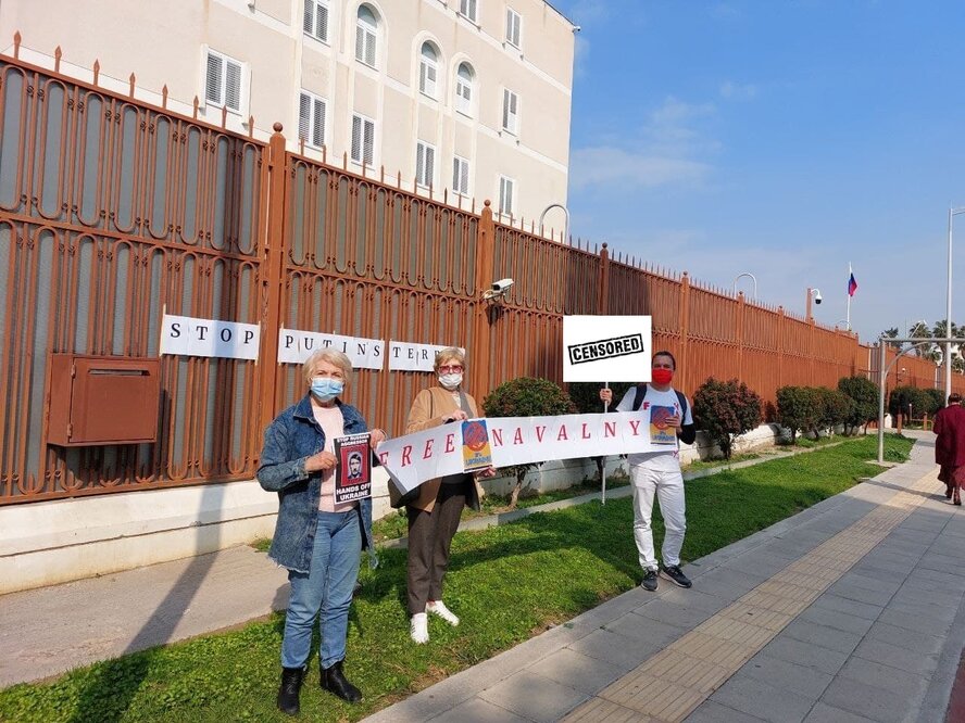 На Кипре прошел митинг в поддержку Навального