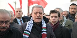 В светлый праздник Пасхи бывший министр обороны Турции обрушился с угрозами Кипру