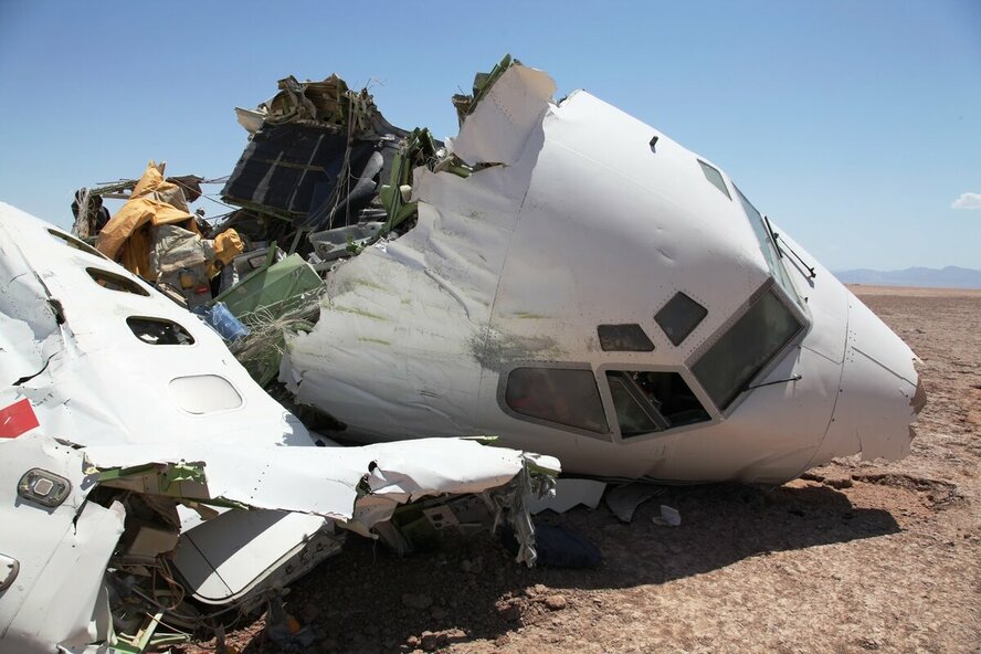В России упал пассажирский самолет