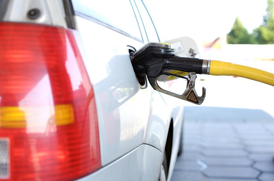 Цены на бензин на Кипре снова начали расти