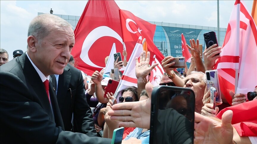 Президент Турции прибыл на оккупированные территории Кипра