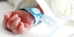 На Кипре женщина, ​зараженная коронавирусом, родила мальчика