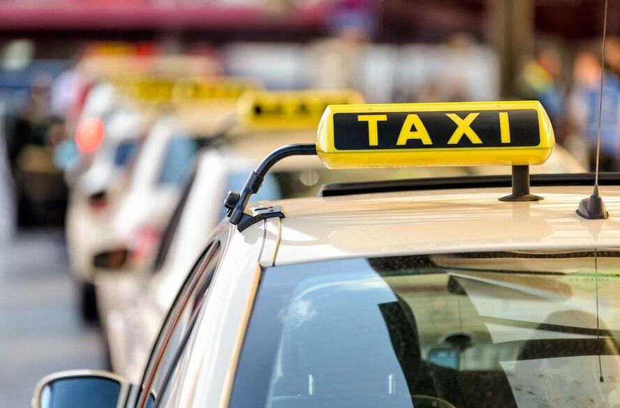 В Лимассоле таксисты объявили забастовку