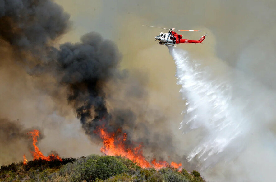 Король Иордании предложил Кипру пожарные самолеты