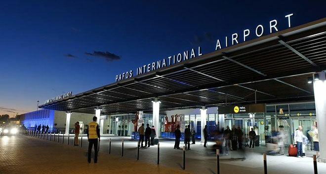 70 тысяч пассажиров из России и Украины уже отменили вылет на Кипр