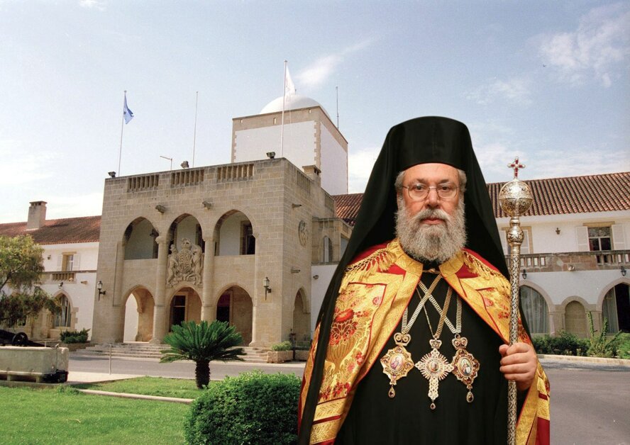 Архиепископ Кипра пристыдил любителей дешевого бензина