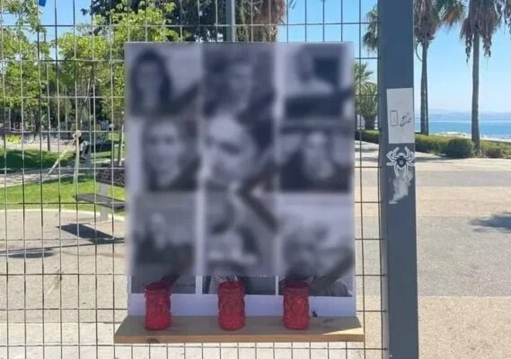 На набережной Молос в Лимассоле появился траурный плакат с фотографиями антивоенных активистов