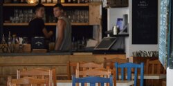 Множество кафе и ресторанов Кипра вынуждены оставаться закрытыми