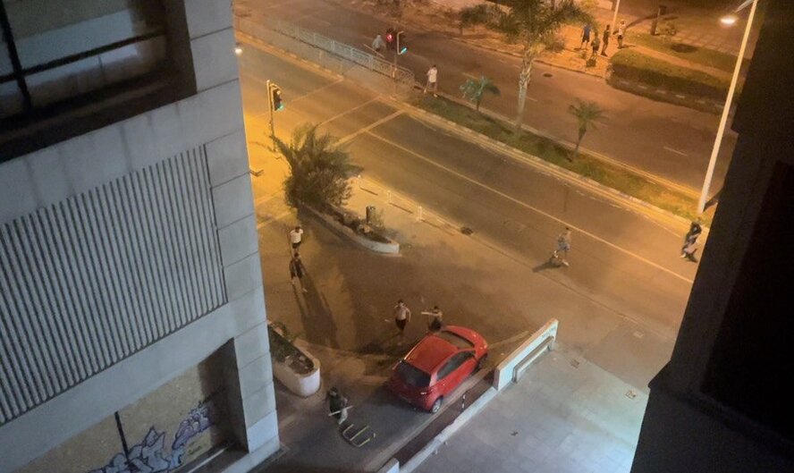 Массовое побоище между иммигрантскими бандами в Лимассоле Массовое побоище между иммигрантскими бандами в Лимассоле