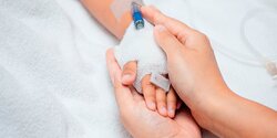 Трагедия в Лимассоле: 4-летний мальчик впал в кому после лечения от менингита