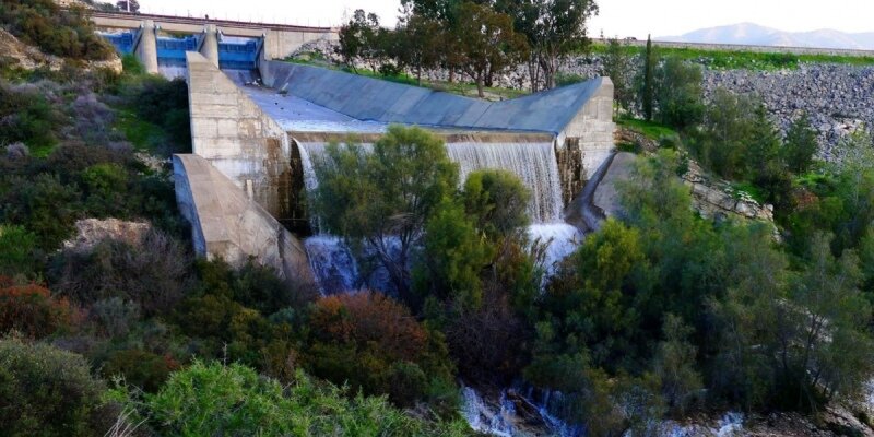 На Кипре переполнилось водохранилище Гермассойя