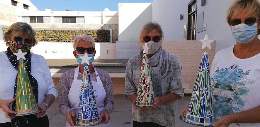 На Кипре пройдет мастер-класс по изготовлению мозаичных елок