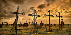 С кладбища кипрской деревни Авгору украли бронзовые кресты